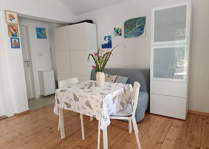 3743-4 Pers In Casa vacanze Ražanj