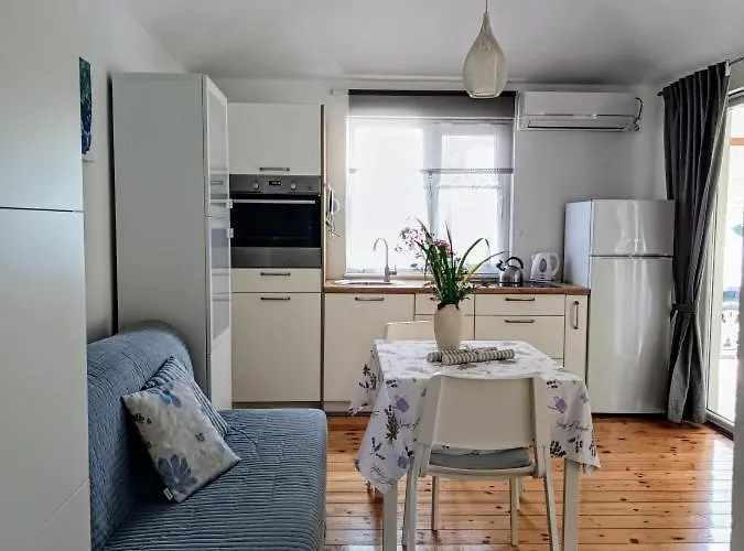 3743-4 Pers In Casa vacanze